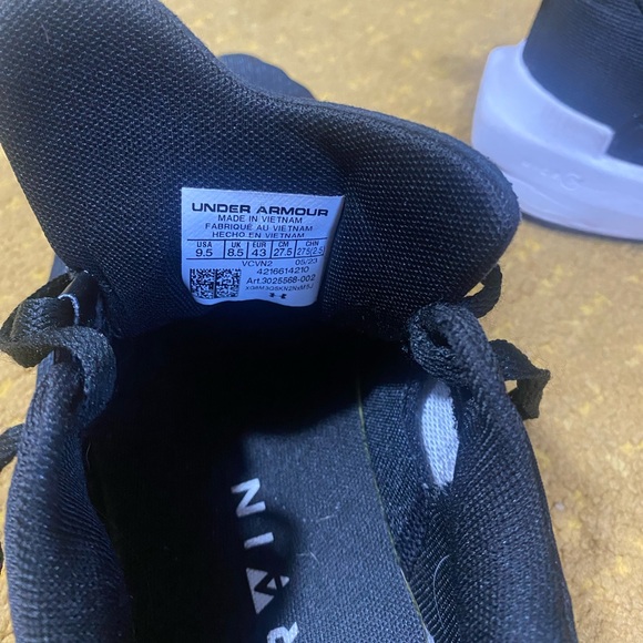 Under Armour TriBase Vital Cross Training Shoe - Picture 9 of 9